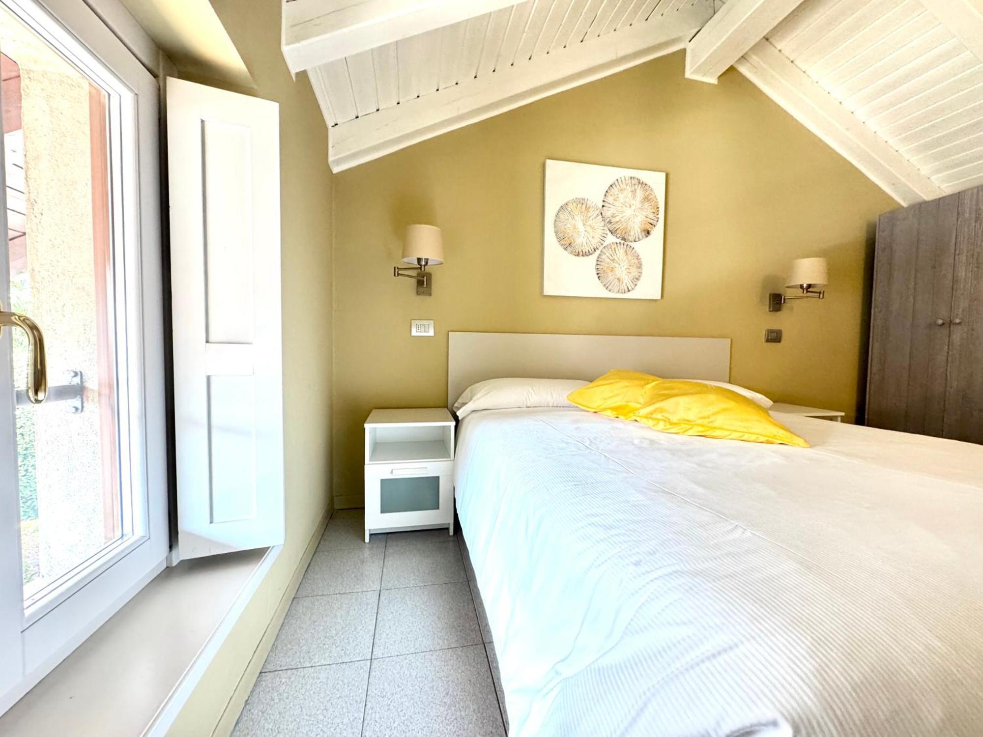 Iris 2 Lago Di Como Dongo Ngoại thất bức ảnh