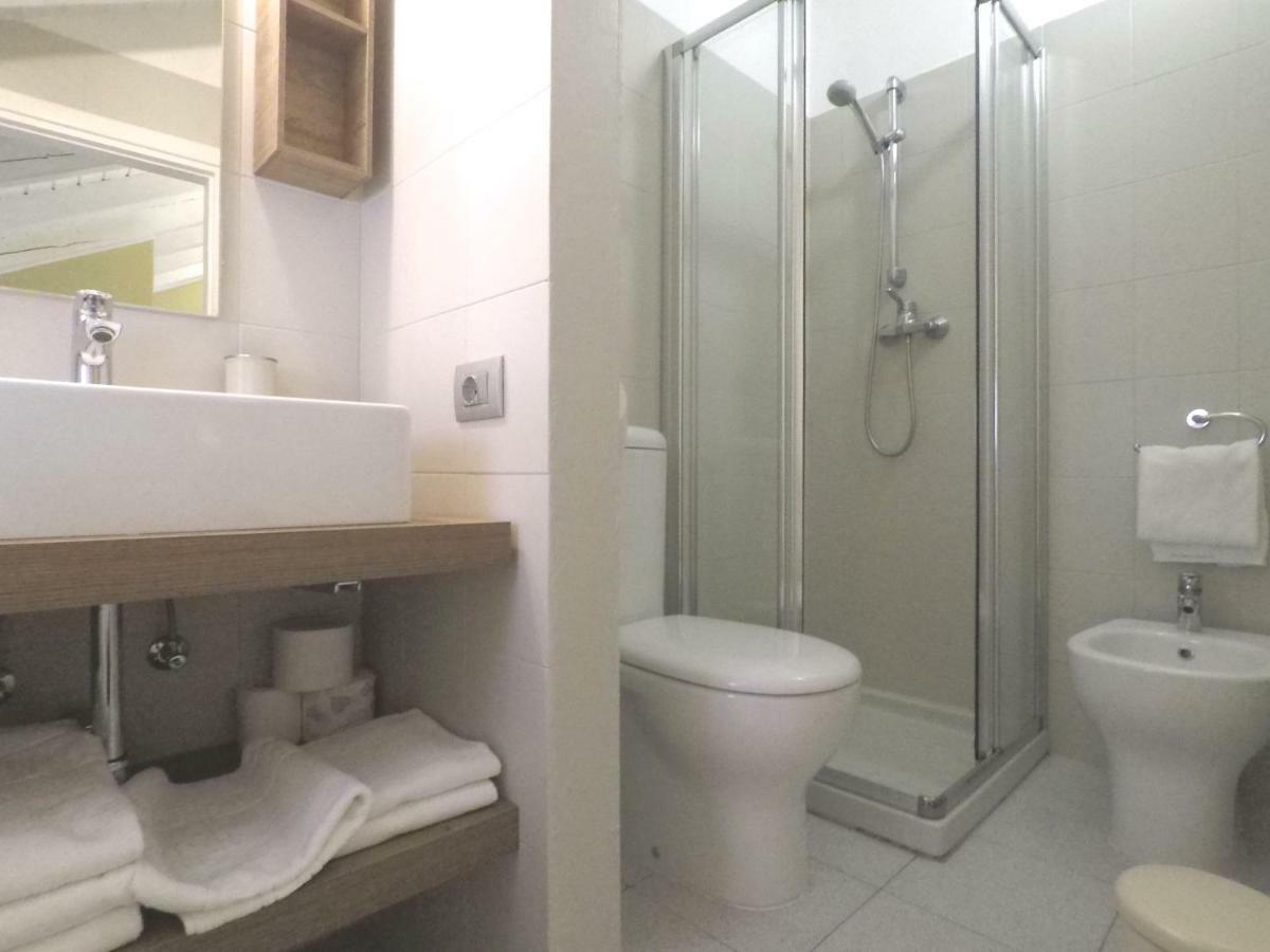 Iris 2 Lago Di Como Dongo Ngoại thất bức ảnh